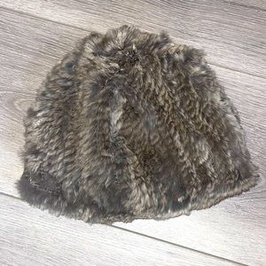 Adrienne Landau rabbit fur hat